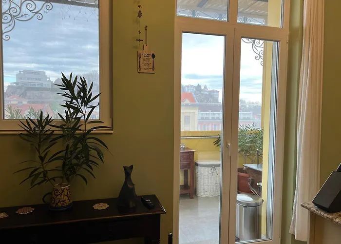 Lägenhet Belview With Panoramic Old Town View